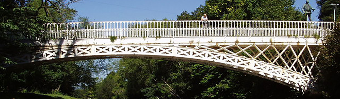 Llandinam Bridge over the River Severn